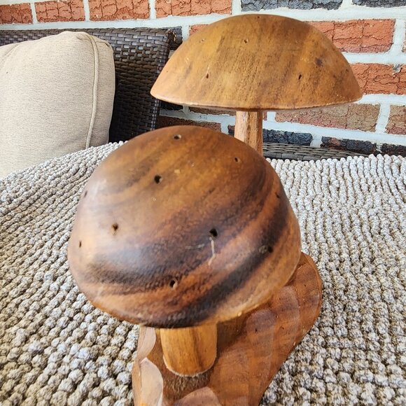 Dolphin Genuine Monkey Pod Wood Mushroom Hors D'oeuvres Tree - Picture 2 of 5